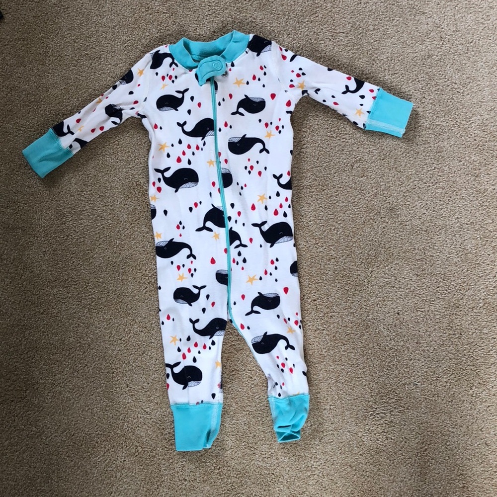 Hanna Andersson one piece pajamas 6-9 mos
